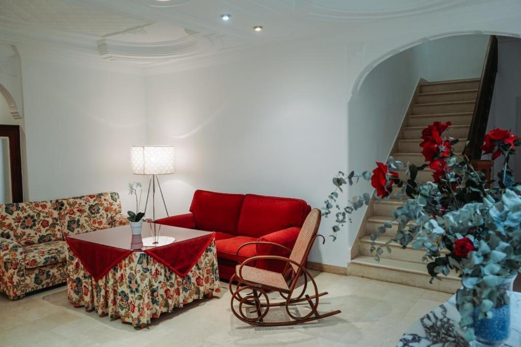 萨贡托Casa Modernista "La Trinidad"别墅 外观 照片